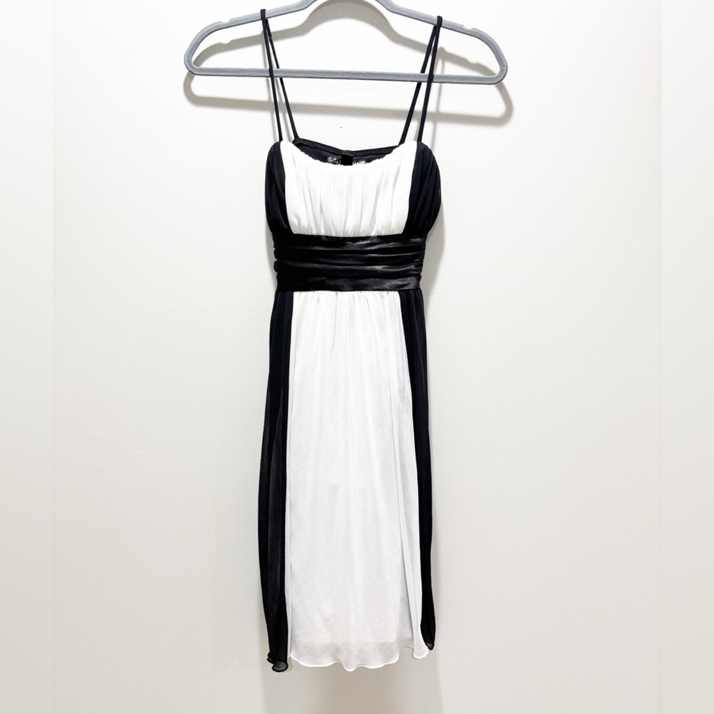 CITY TRIANGLES Y2K Homecoming Cocktail Elegant Black and White Women's Dress S